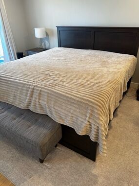 Bedsure GentleSoft California King Size Blanket for Bed - Cozy Soft Blankets